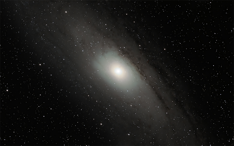 celestron_M31_recadre_800px.jpg